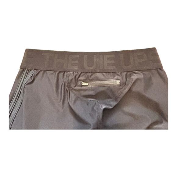 The Upside Black and White Cropped Leggings Size 10 - Picture 7 of 11